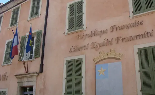 Cuisiniste sur Mesure 83 Cuisiniste sur mesure Carcès